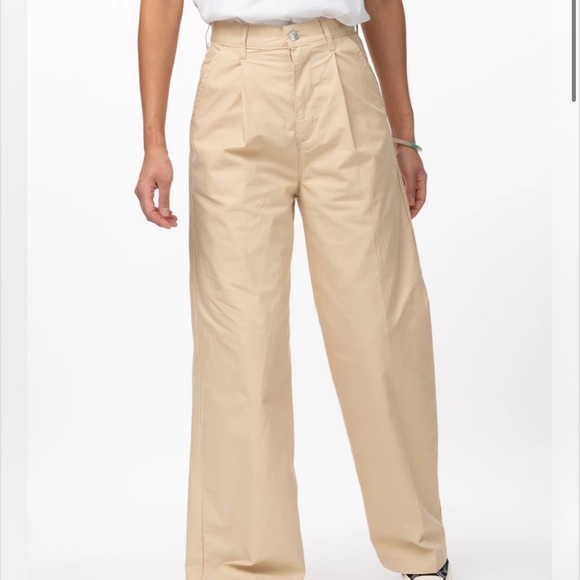 LEVIS PLEATED HIGH LOOSE KHAKI PANTS NWT - Picture 3 of 7